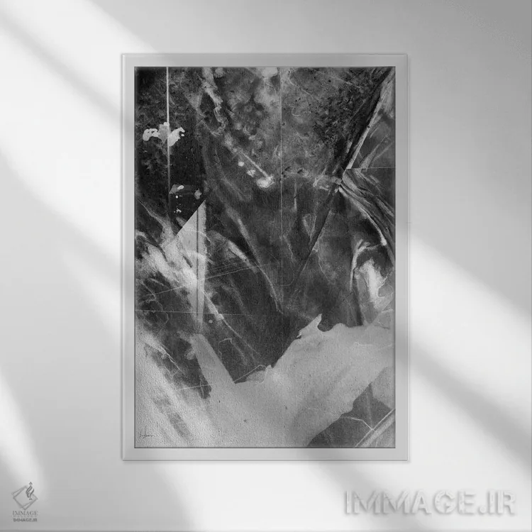 تابلو بلور سیاه اثر الکسیس مارکو - نمای قابدار سفید