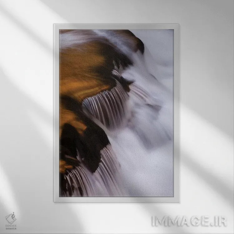 تابلو Tennessee. Cascades along the Little River in the Smoky Mountains.,آمریکا، تنسی. آبشارها در امتداد رودخانه لیتل در کوههای اسموکی اثر جوآن ولز - نمای قابدار سفید