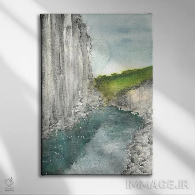 تابلو دریاچهٔ آبی در کوهستان II (شماره دو) اثر آنا اوز - نمای روبهرو روی دیوار