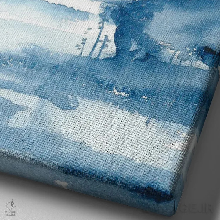 تابلو آبی روشن با آبرنگ اثر آنا اوز - نمای نزدیک بافت بوم