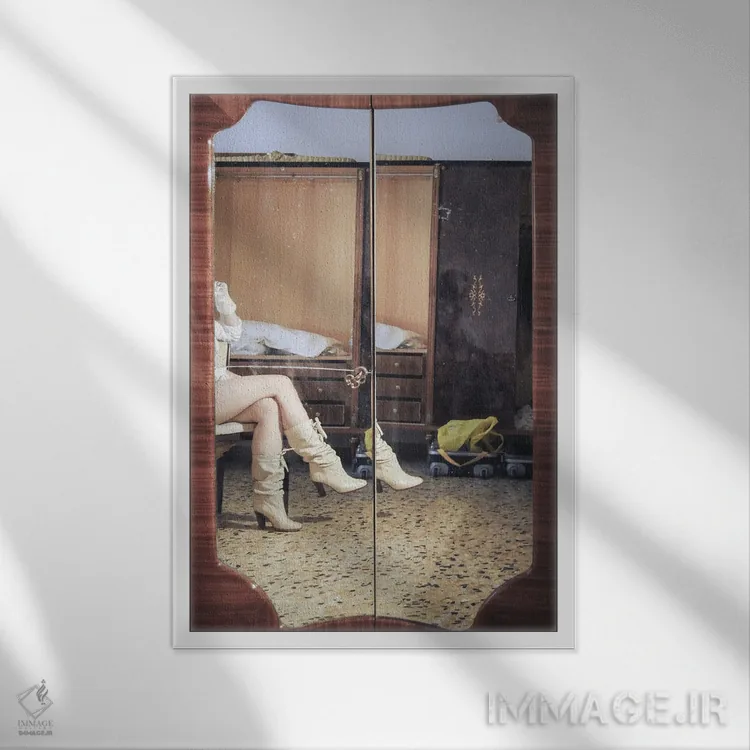 تابلو ۲هزار و سیزده I اثر آلساندرو پاسرینی - نمای قابدار سفید