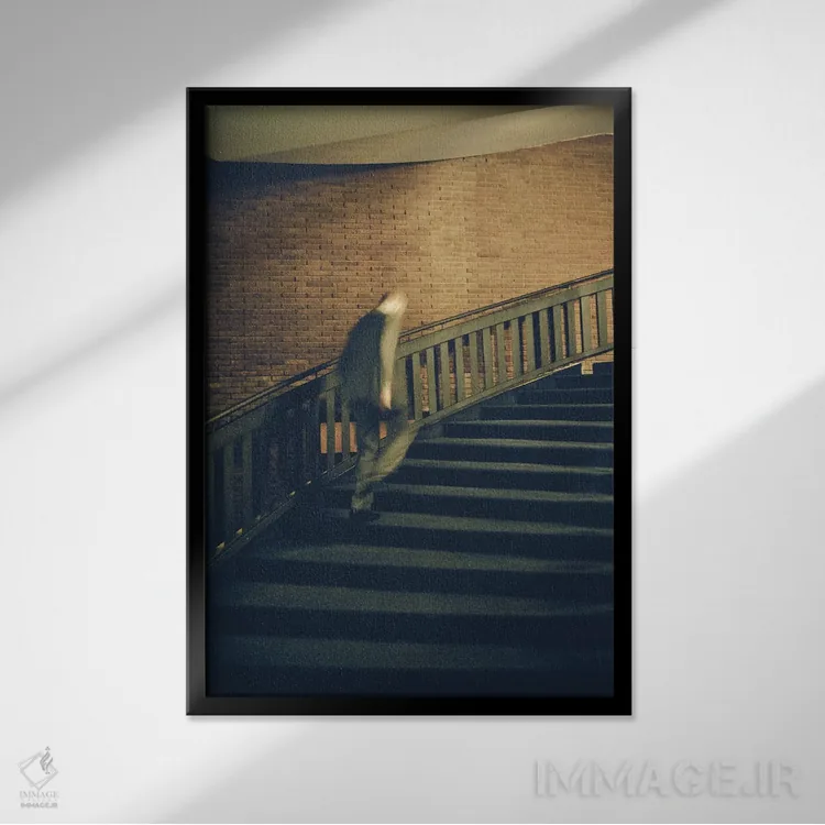 تابلو سینمان II (نام اختصاصی) اثر آلساندرو پاسرینی - نمای قابدار مشکی