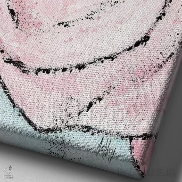 تابلو خوک صورتی اثر اشلی بردلی - نمای نزدیک بافت بوم