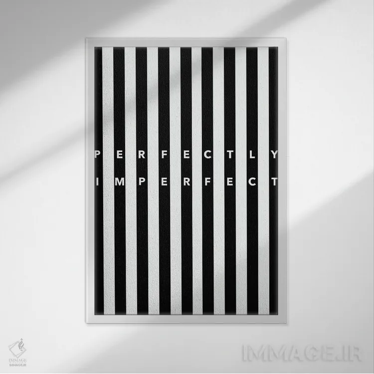 تابلو کاملِ ناقص (بینقص در نقص) اثر آلیسون پِتری - نمای قابدار سفید