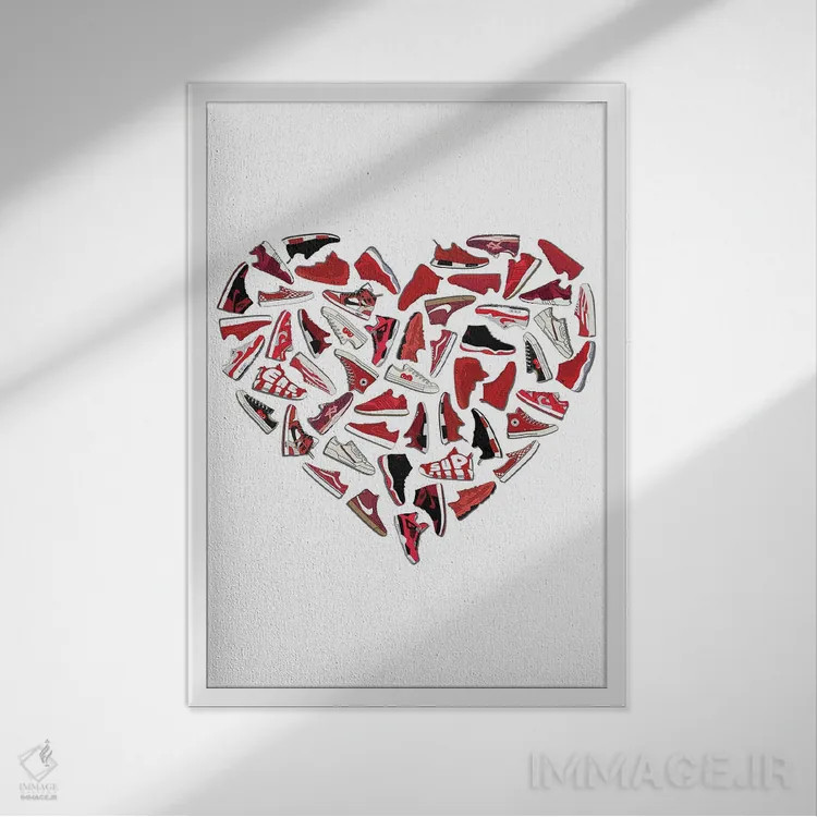 تابلو قلب کتانی اثر آویسیکس - نمای قابدار سفید