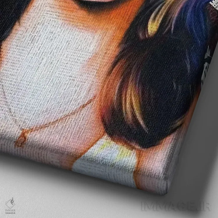 تابلو بلوندی (دختر مو طلایی) اثر آنی ترازو - نمای نزدیک بافت بوم