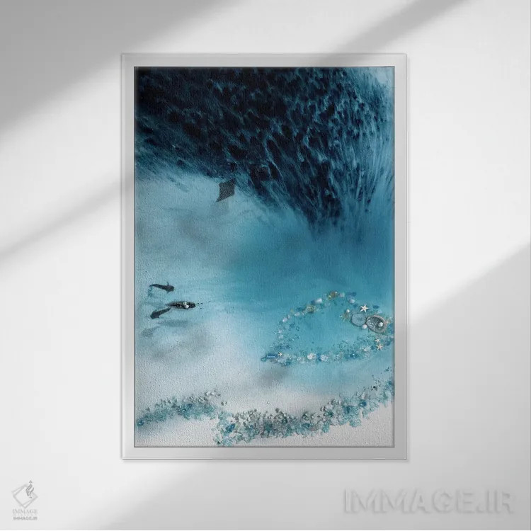 تابلو تالاب خاکستری اثر آنتوانل - نمای قابدار سفید