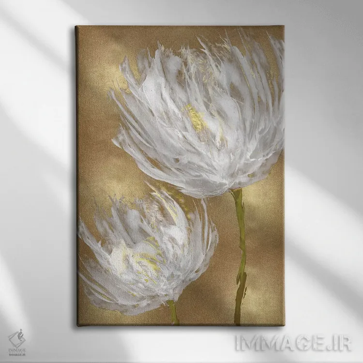 تابلو لالهها بر زمینهٔ طلایی II اثر ونسا آستین - نمای روبهرو روی دیوار