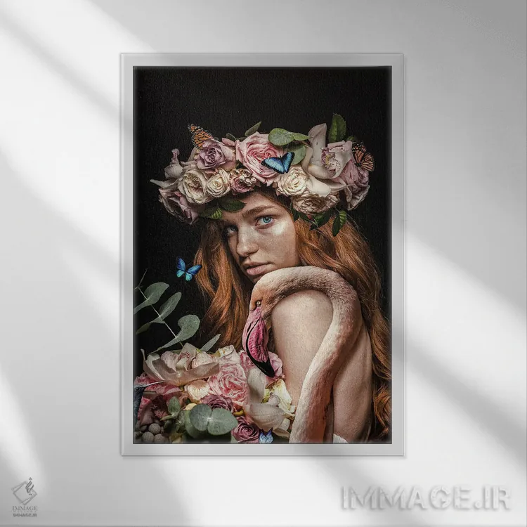 تابلو زن با تاج گل و فلامینگو اثر آدریان ویریو - نمای قابدار سفید