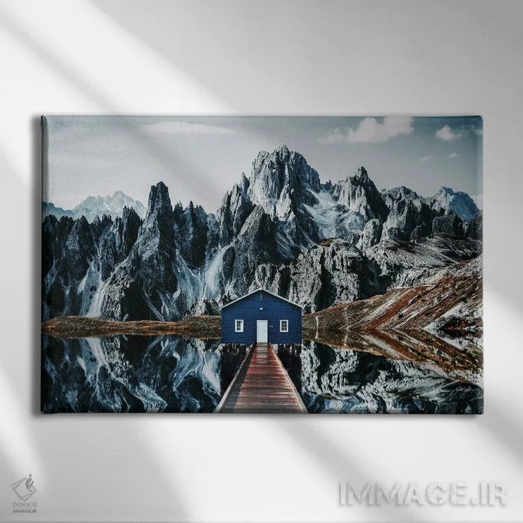 تابلو بازتاب کابین در کوهها در آب اثر آدریان ویریو - نمای روبهرو روی دیوار