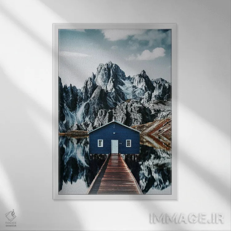 تابلو بازتاب کابین در کوهها در آب اثر آدریان ویریو - نمای قابدار سفید