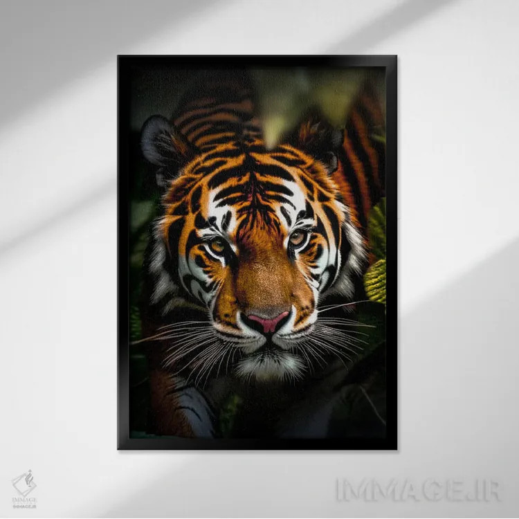 تابلو Animal In The Jungle,پرتره صورت ببر میان برگها در جنگل اثر آدریان ویریو - نمای قابدار مشکی