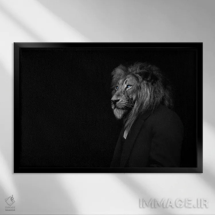 تابلو مرد به شکل شیر در حال نگاه کردن به دوردست (فانتزی) اثر آدریان ویریو - نمای قابدار مشکی