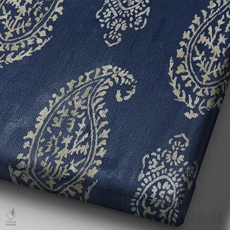 تابلو رویاهای داماسک I (نقش پارچهای) اثر ایمی ویلسون - نمای نزدیک بافت بوم