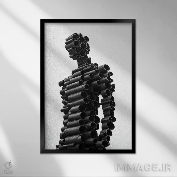 تابلو مرد آهنی (شخصیت خیالی) اثر اندرو لِوِر - نمای قابدار مشکی