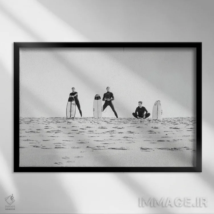 تابلو تیم رؤیایی اثر اندرو لِوِر - نمای قابدار مشکی