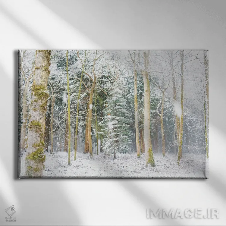 تابلو درخت کریسمس اثر اندرو لِوِر - نمای روبهرو روی دیوار