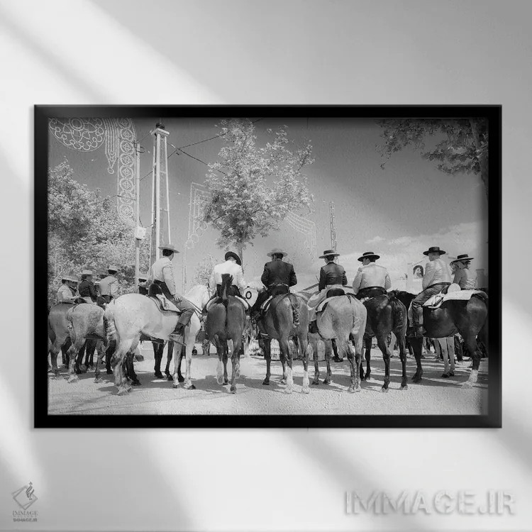 تابلو صف آرایی اثر اندرو لِوِر - نمای قابدار مشکی