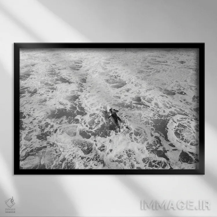 تابلو موجسواری در حبابها اثر اندرو لِوِر - نمای قابدار مشکی