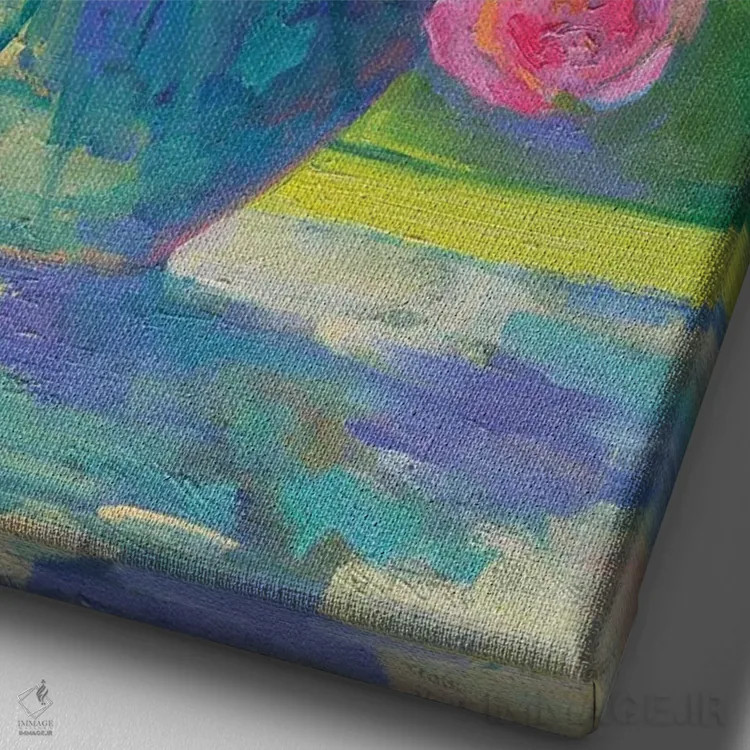 تابلو گلبرگهای زیبا اثر الکسی فاین - نمای نزدیک بافت بوم