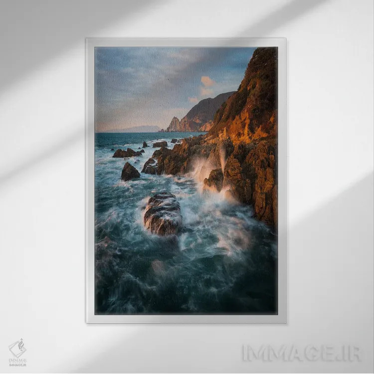 تابلو ظرافت ساحلی اثر الکساندر اسلاوتسکی - نمای قابدار سفید