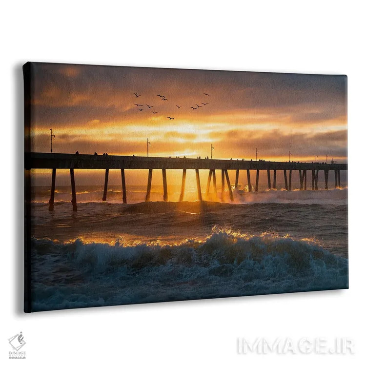 تابلو برخورد امواج به اسکلهی پاسیفیکا اثر الکساندر اسلاوتسکی - نمای پرسپکتیو محصول