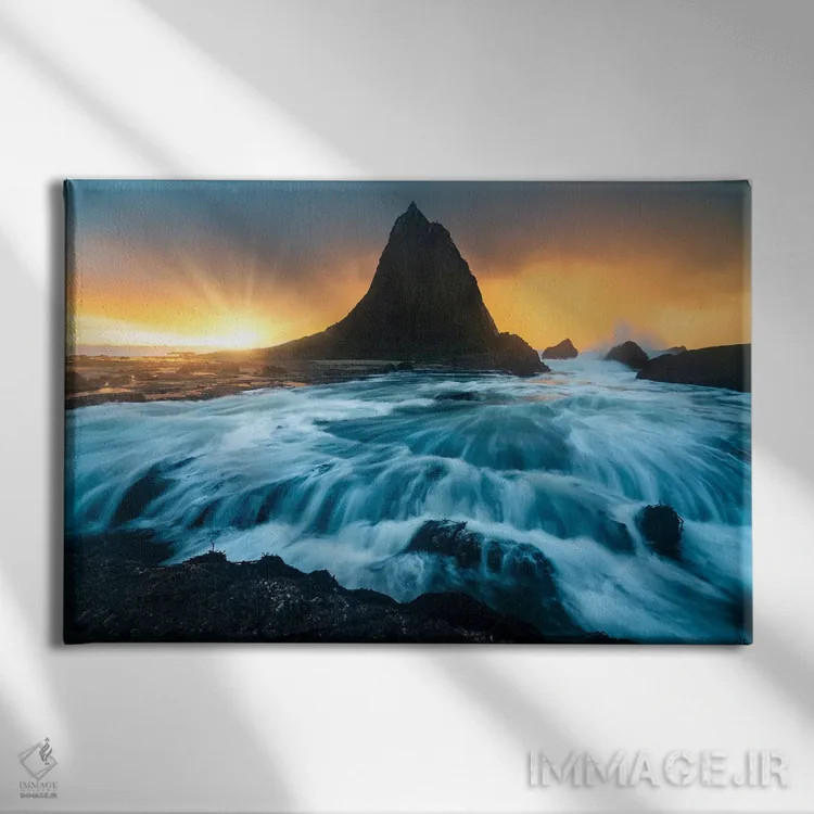 تابلو درام ساحلی اثر الکساندر اسلاوتسکی - نمای روبهرو روی دیوار