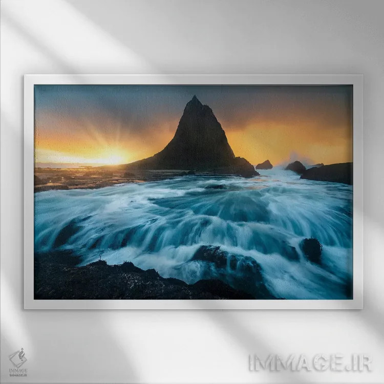 تابلو درام ساحلی اثر الکساندر اسلاوتسکی - نمای قابدار سفید