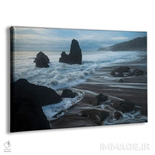 تابلو قلههای ساحل رودئو در یک روز طوفانی اثر الکساندر اسلاوتسکی - نمای پرسپکتیو محصول