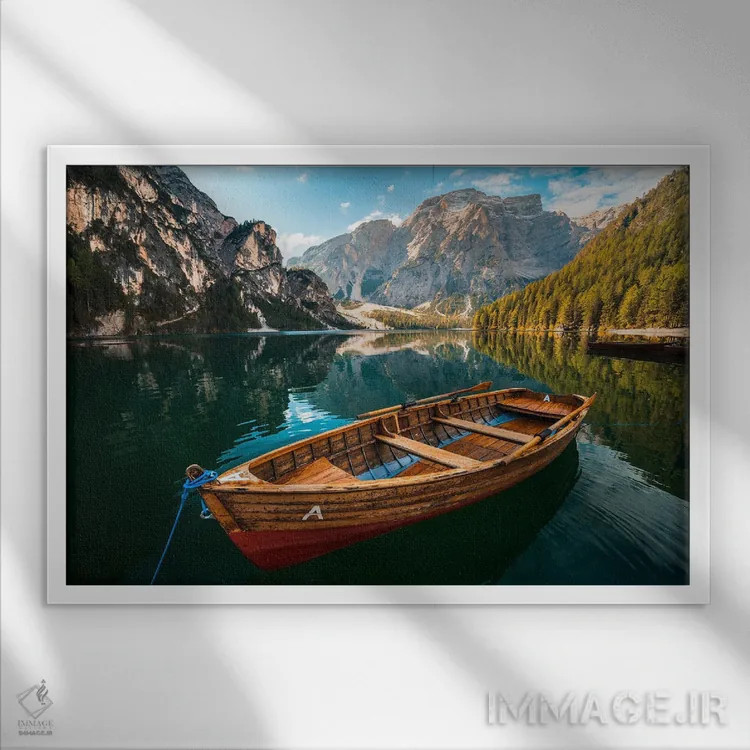 تابلو قایق در دریاچه برایس اثر الکساندر اسلاوتسکی - نمای قابدار سفید