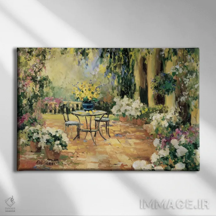 تابلو حیاط گلکاریشده اثر الین استیونز - نمای روبهرو روی دیوار