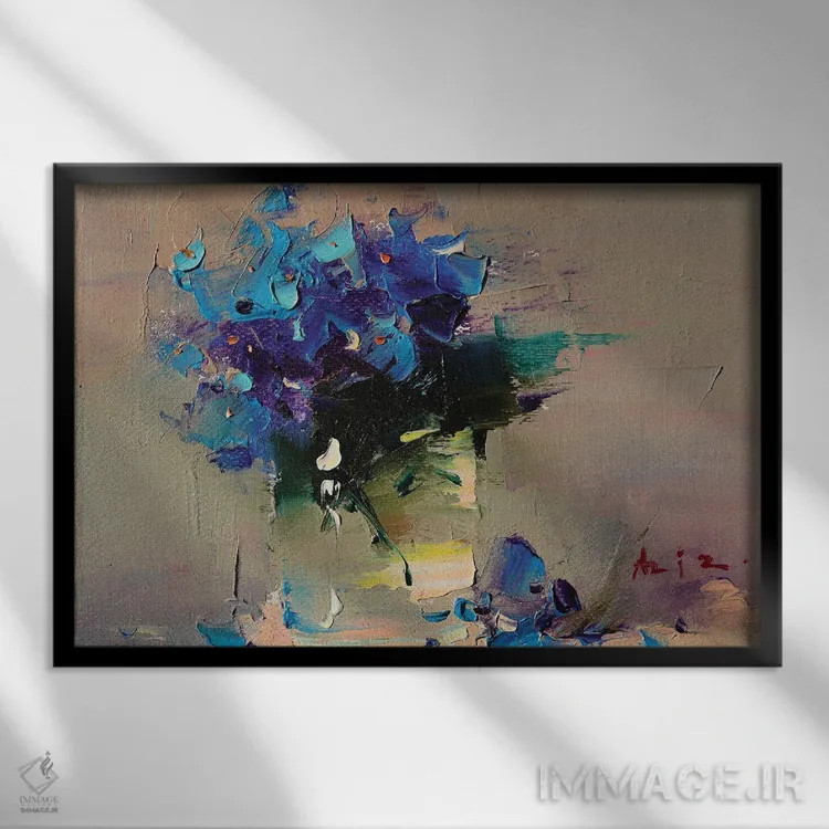 تابلو گلهای آبی اثر عزیز سلیماناف - نمای قابدار مشکی
