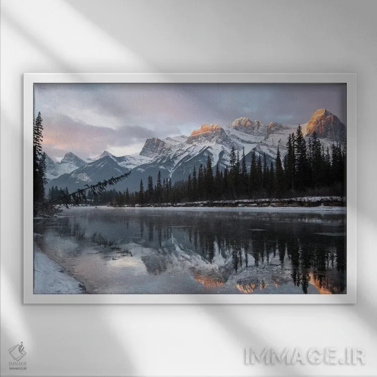 تابلو کوههای درخشان اثر برایان بیلکه - نمای قابدار سفید