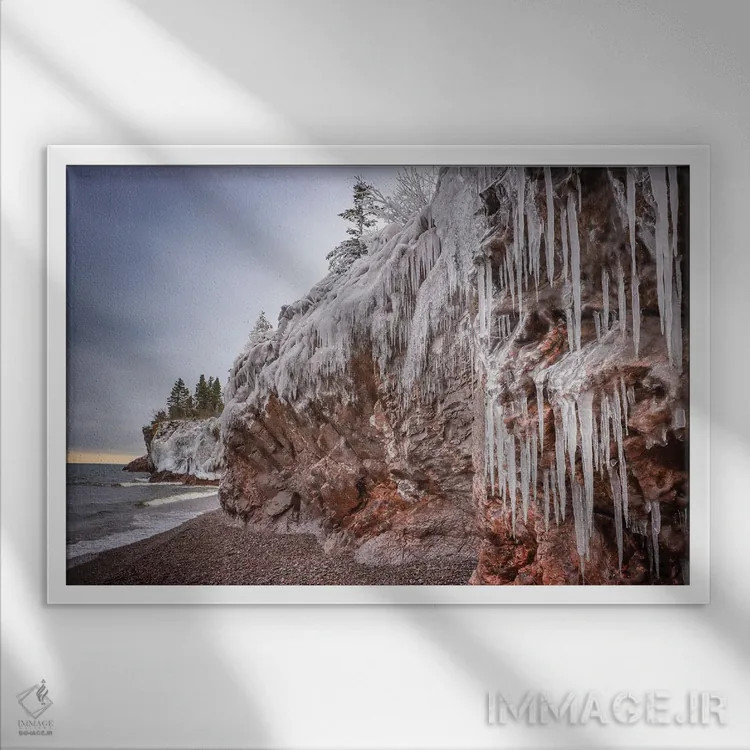 تابلو تراشیدهشده توسط زمستان اثر برایان بیلکه - نمای قابدار سفید