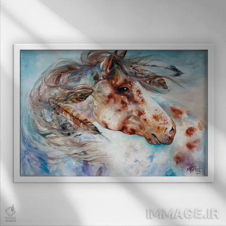 تابلو اسب جنگی آپالوسای رعدآسا اثر مارسیا بالدویین - نمای قابدار سفید
