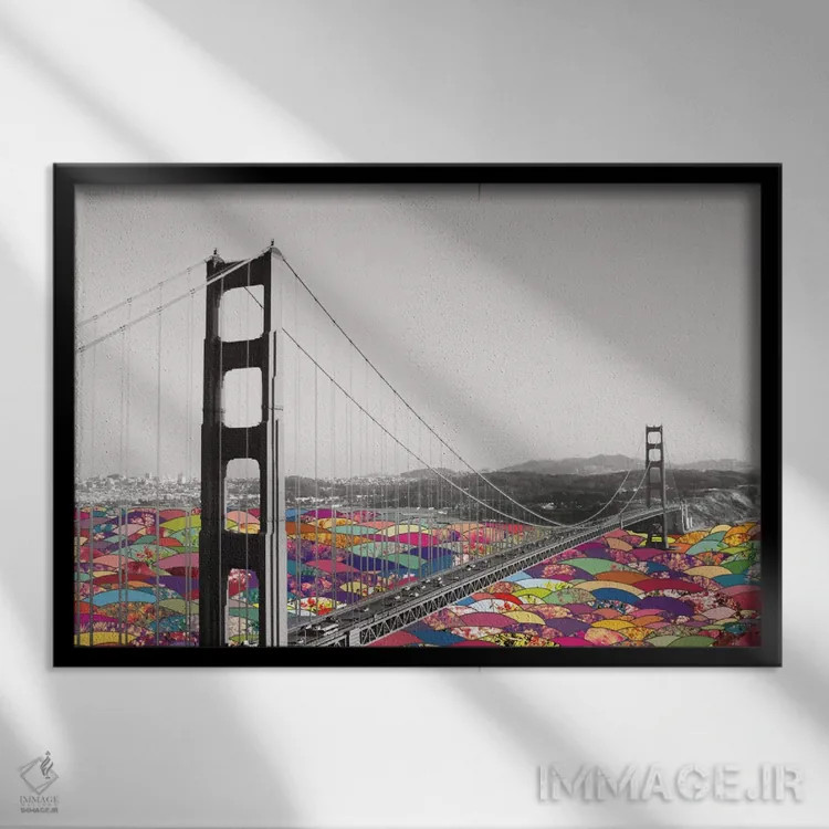 تابلو در آب است اثر بیانکا گرین - نمای قابدار مشکی