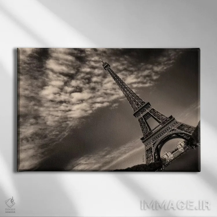 تابلو برج ایفل اثر بن هاین (هنرمند بلژیکی) - نمای روبهرو روی دیوار