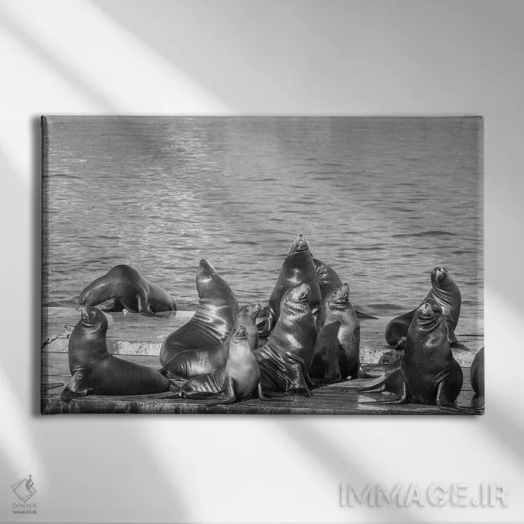 تابلو پرترهٔ خانوادگی اثر بنجامین پاجت - نمای روبهرو روی دیوار