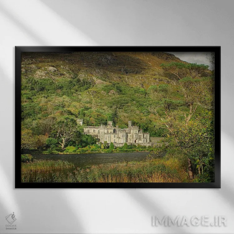 تابلو افسانهٔ کایلمور اثر بنجامین پاجت - نمای قابدار مشکی