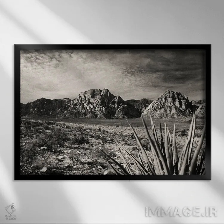 تابلو سنگ قرمز به رنگ سپیا اثر بنجامین پاجت - نمای قابدار مشکی