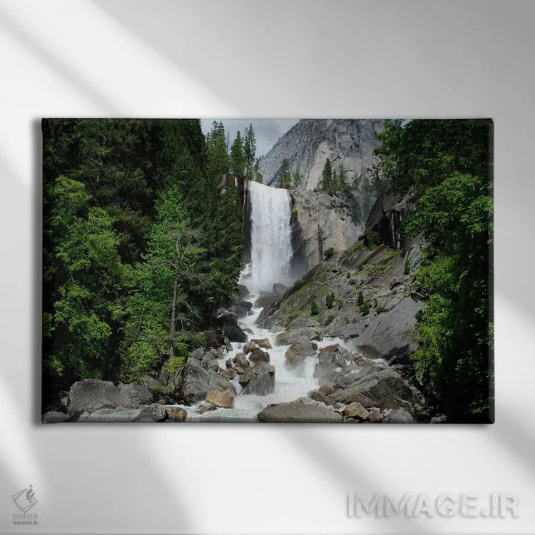 تابلو نمای آبشار ورنال اثر بنجامین پاجت - نمای روبهرو روی دیوار