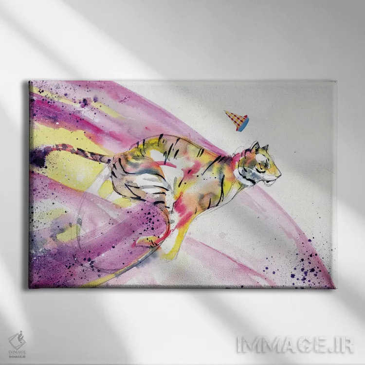 تابلو با شیکی دیر رسیدن اثر آرت برادران اسوارتز (استودیوی هنری) - نمای روبهرو روی دیوار