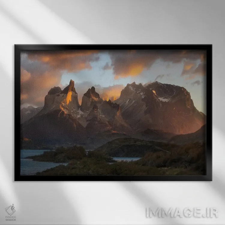 تابلو درخشش تورس اثر استیو برکلی - نمای قابدار مشکی