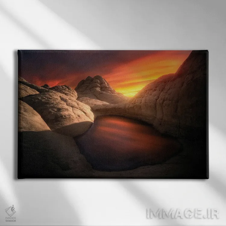 تابلو پاکت سفید XIII اثر استیو برکلی - نمای روبهرو روی دیوار