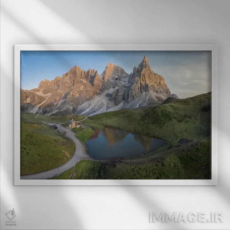 تابلو کیمون دلا پالا (کوه ایتالیا) اثر استیو برکلی - نمای قابدار سفید