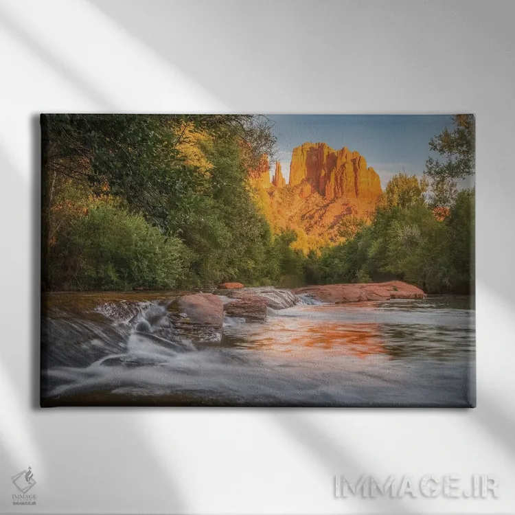 تابلو ماه هلالی اثر استیو برکلی - نمای روبهرو روی دیوار