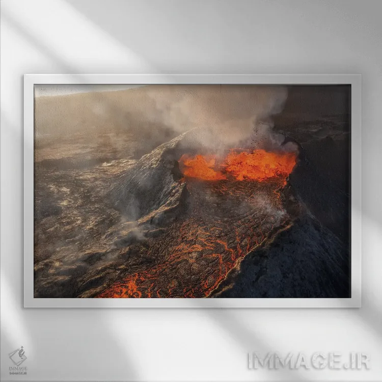 تابلو فاگرادالسفیال (آتشفشان ایسلند) اثر استیو برکلی - نمای قابدار سفید