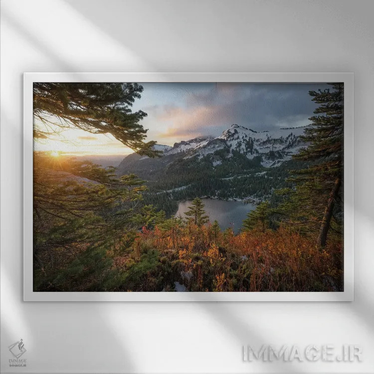 تابلو پاییز دریاچه لوییز اثر استیو برکلی - نمای قابدار سفید