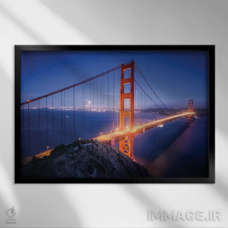 تابلو طلوع ماه در بتری اسپنسر اثر استیو برکلی - نمای قابدار مشکی