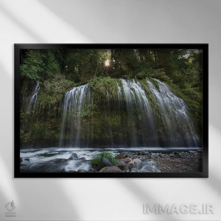 تابلو آبشار ماسبره اثر استیو برکلی - نمای قابدار مشکی